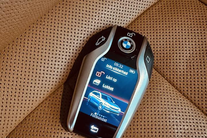 Sort BMW 520 fra 2019