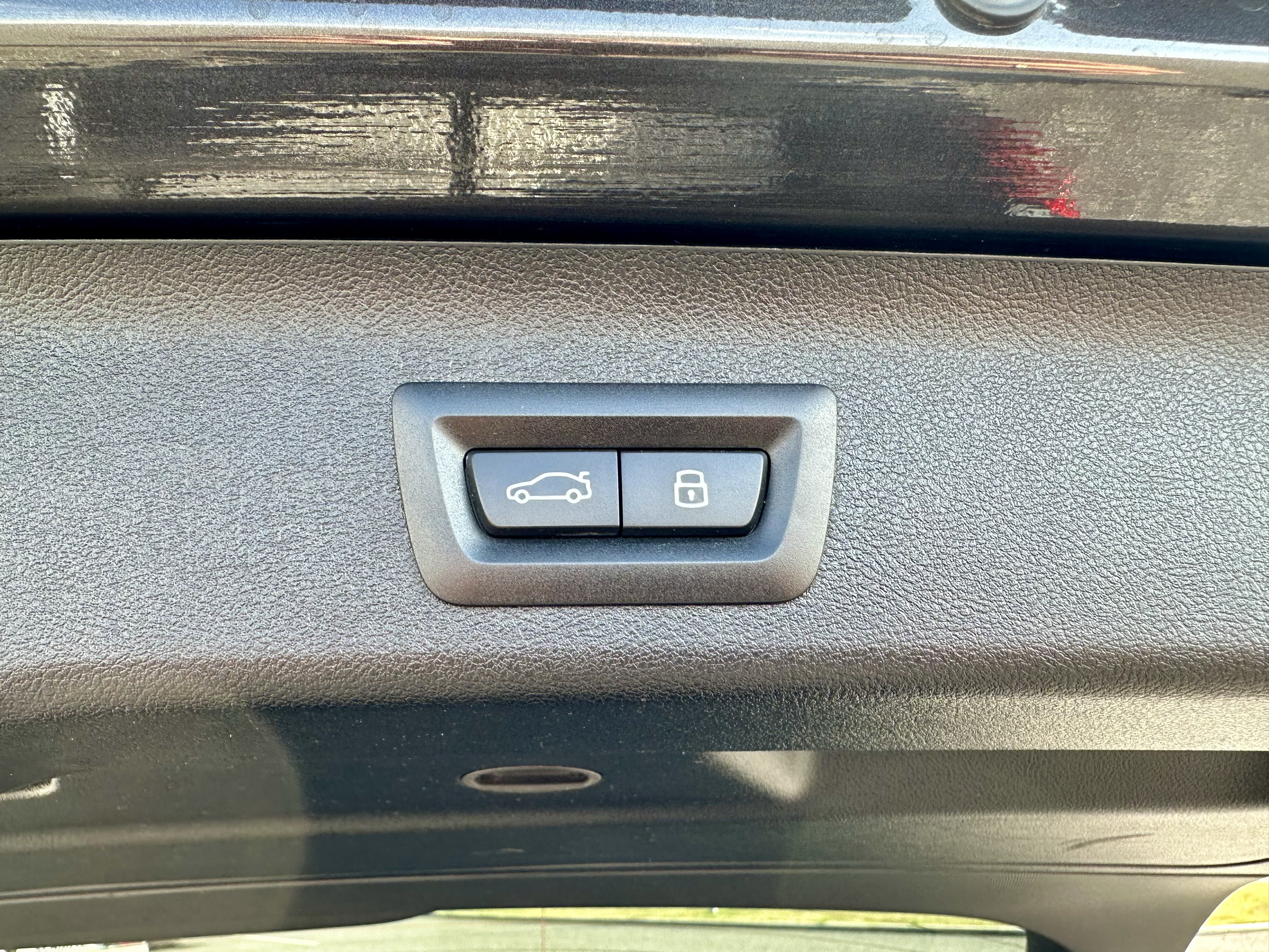 Sort BMW 520 fra 2019