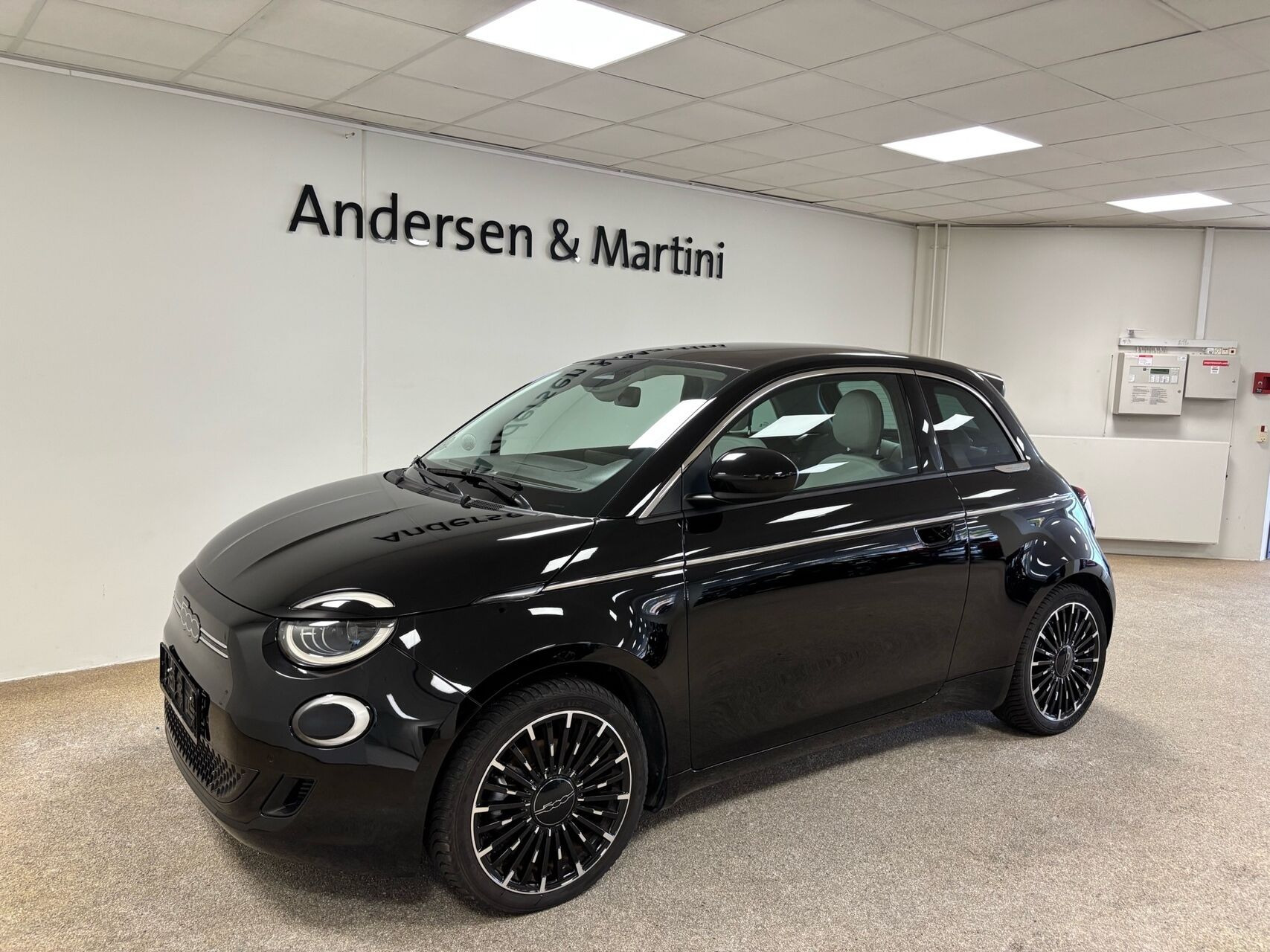 Fiat 500e EL La Prima 118HK 3d Aut.