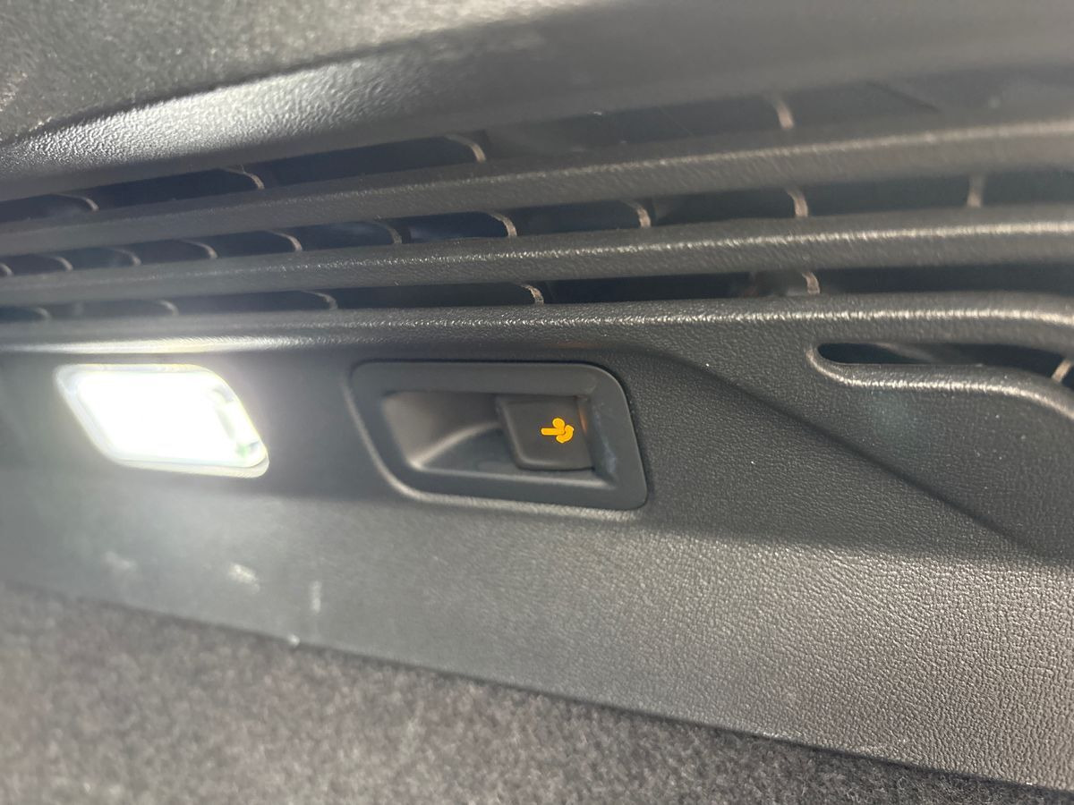 Blå VW ID.5 fra 2022