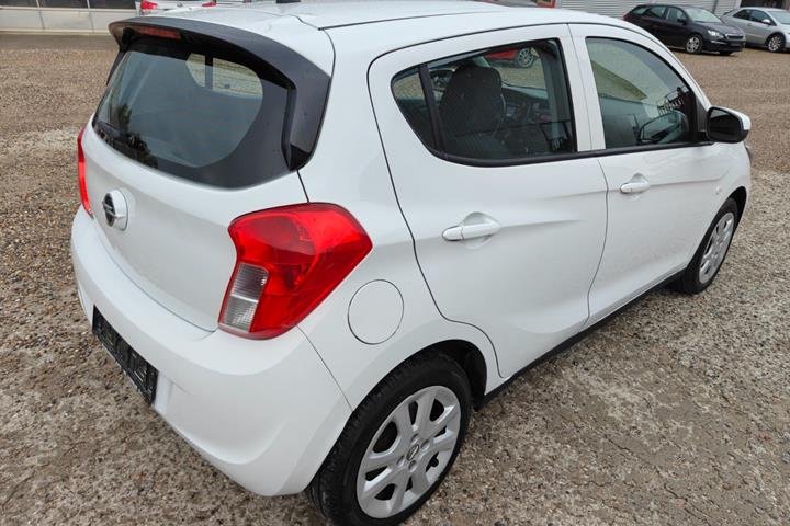 Gul Opel Karl fra 2016