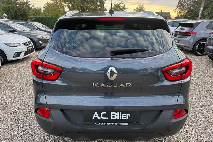 Blå Renault Kadjar fra 2018