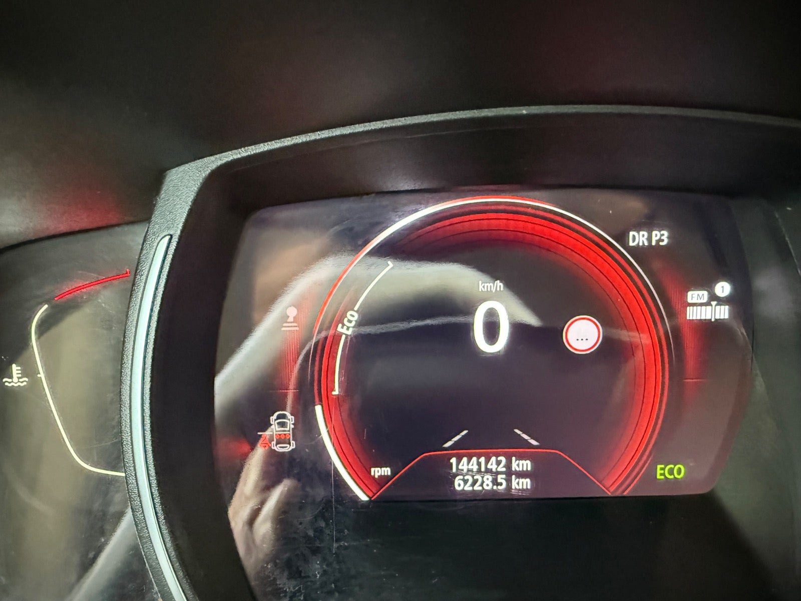 Blå Renault Kadjar fra 2018