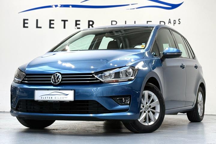 Blå VW Golf Sportsvan fra 2016