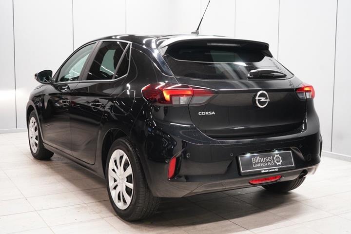 Sort Opel Corsa fra 2023