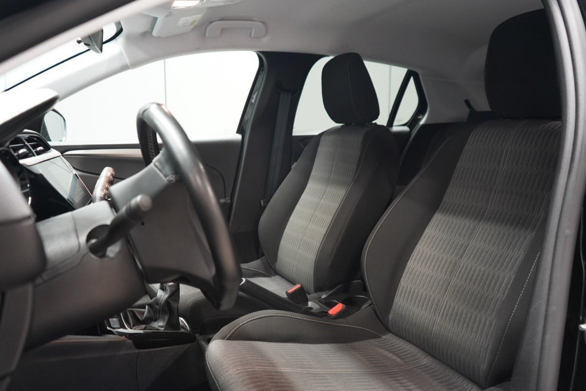 Sort Opel Corsa fra 2023