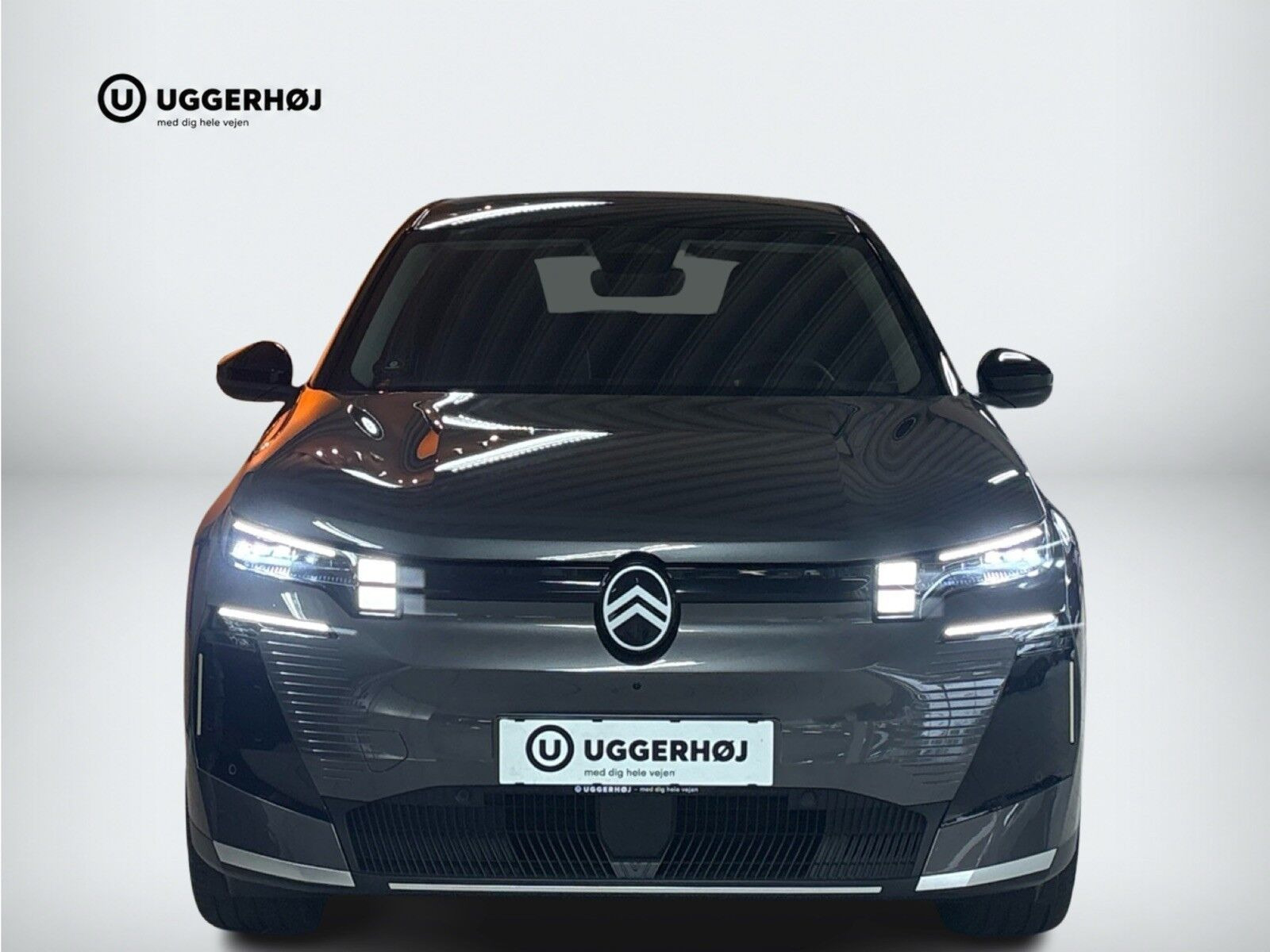 Grå Citroën ë-C5 Aircross fra 2026