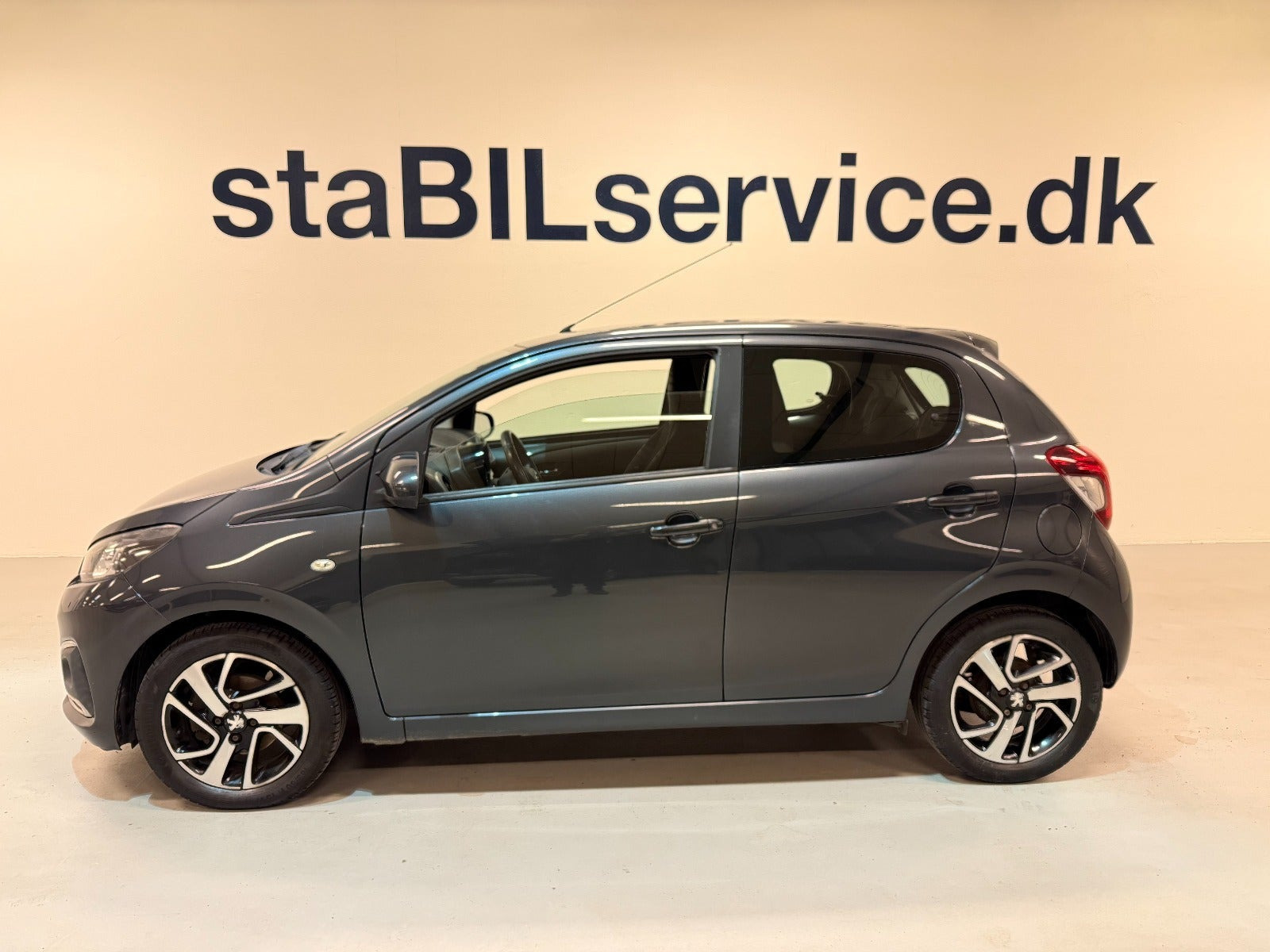 undefined Peugeot 108 fra 2016