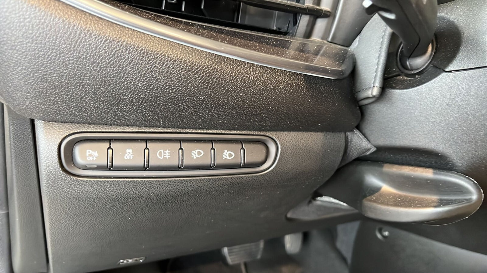 Hvid Fiat 500e fra 2023