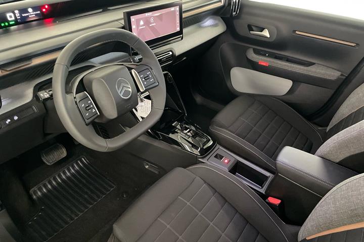 Sølv Citroën e-C3 Aircross fra 2025