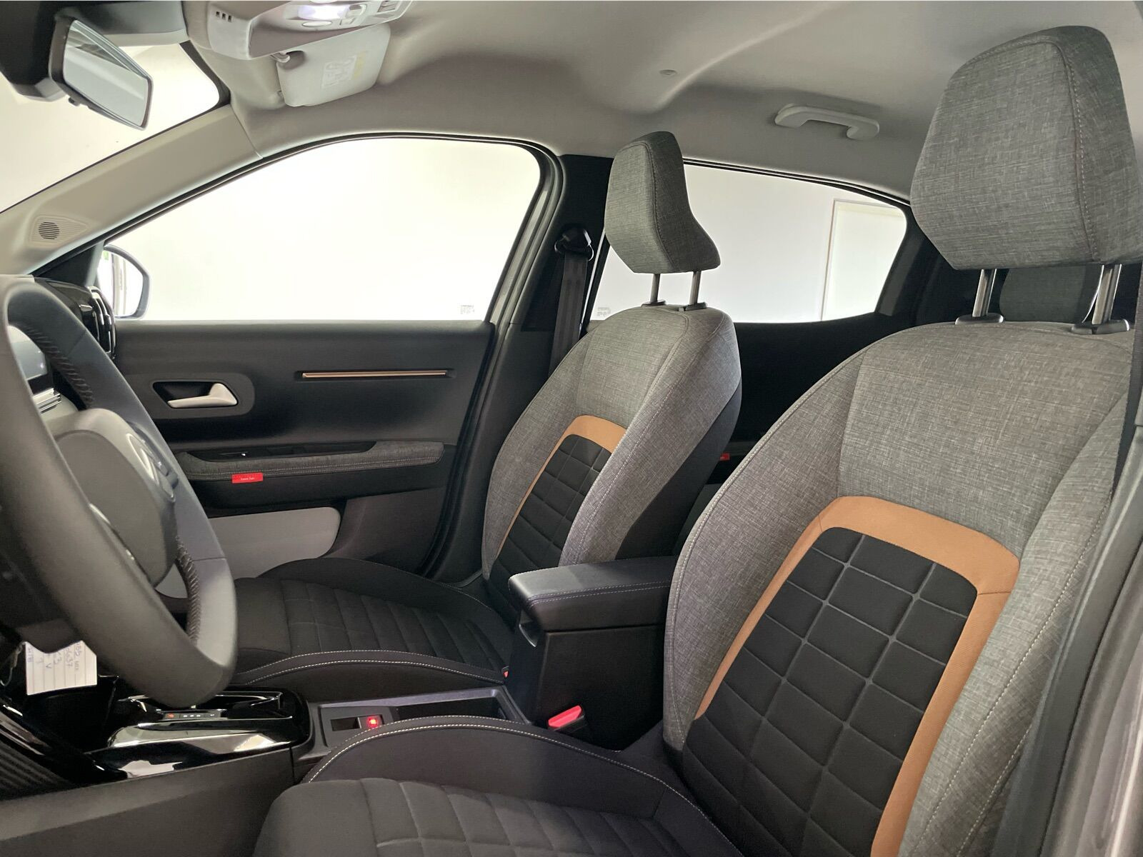 Sølv Citroën e-C3 Aircross fra 2025