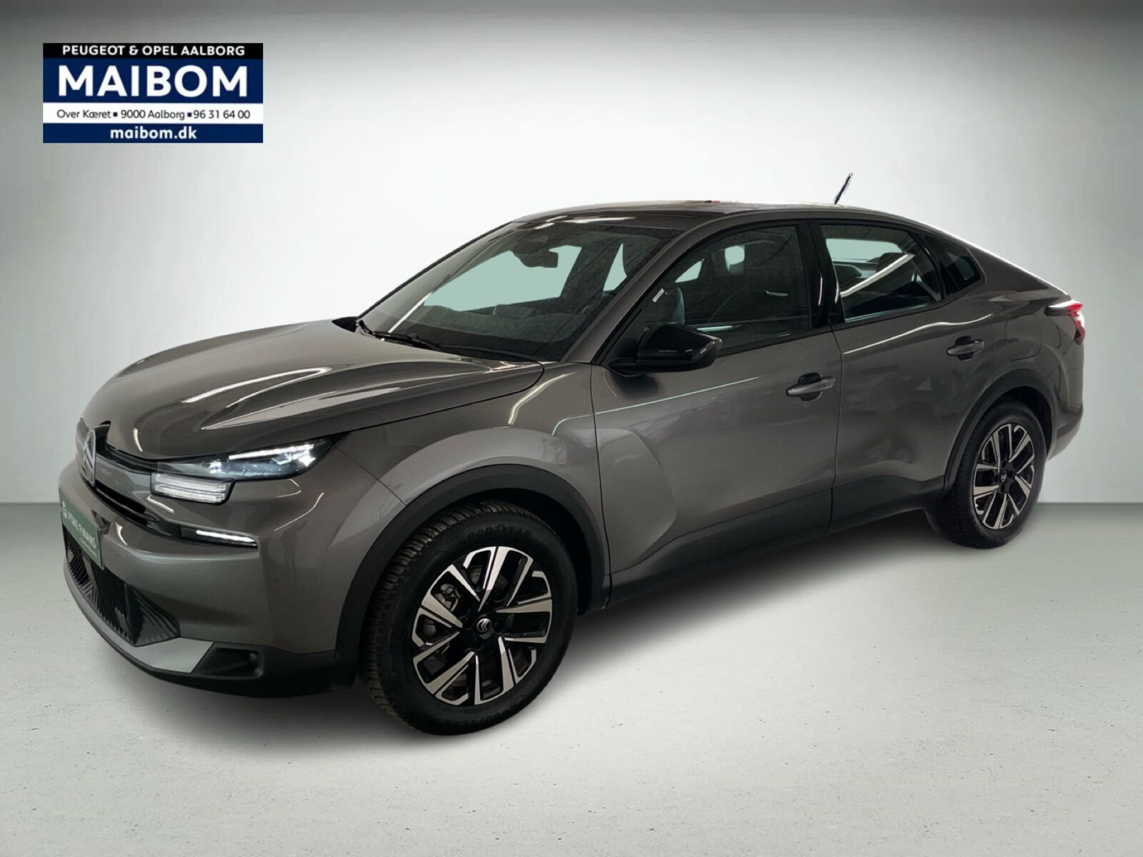 Sølv Citroën ë-C4 X fra 2025