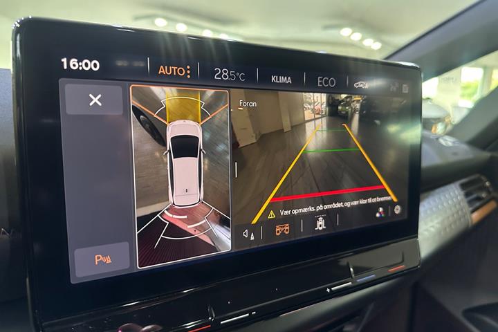 Grå Cupra Born fra 2023