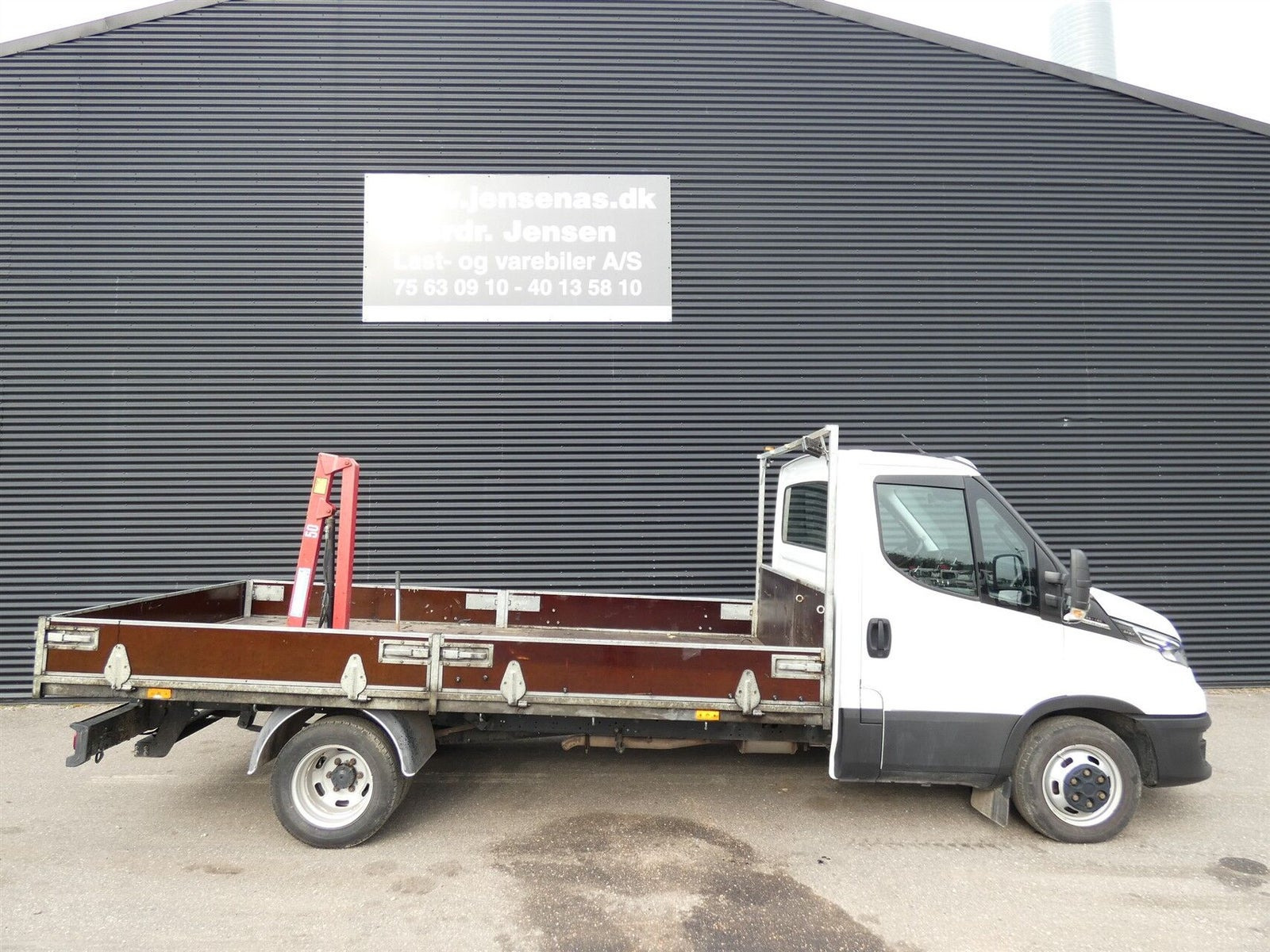 Hvid Iveco Daily fra 2023