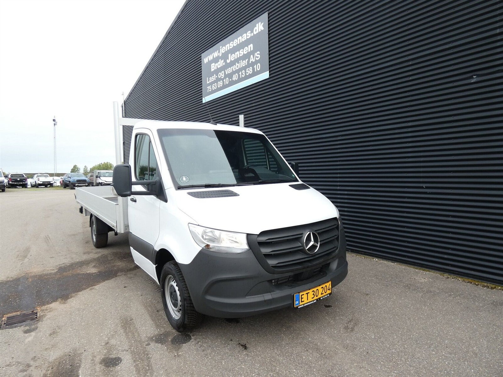 Hvid Mercedes Sprinter 317 fra 2026