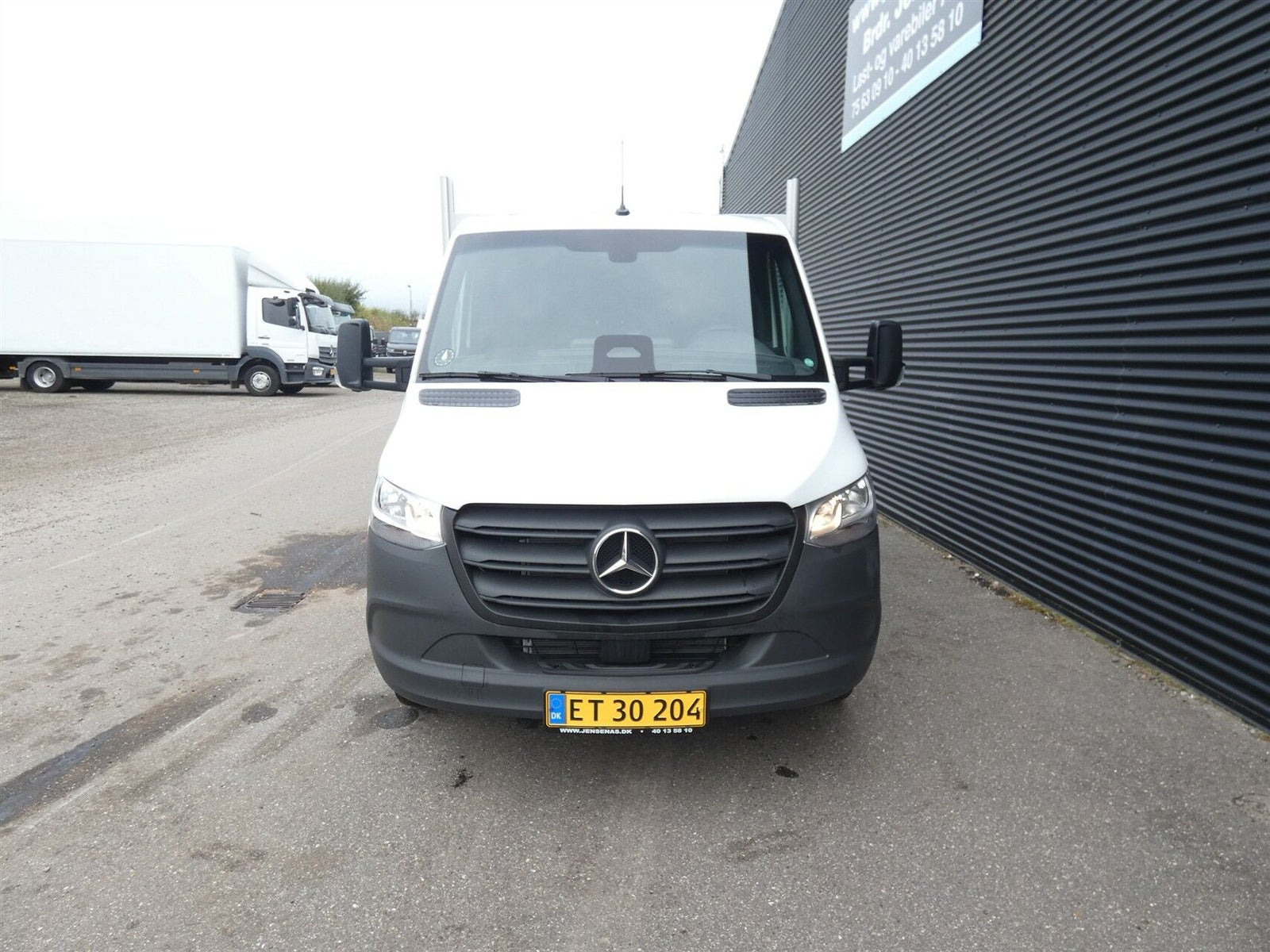 Hvid Mercedes Sprinter 317 fra 2026
