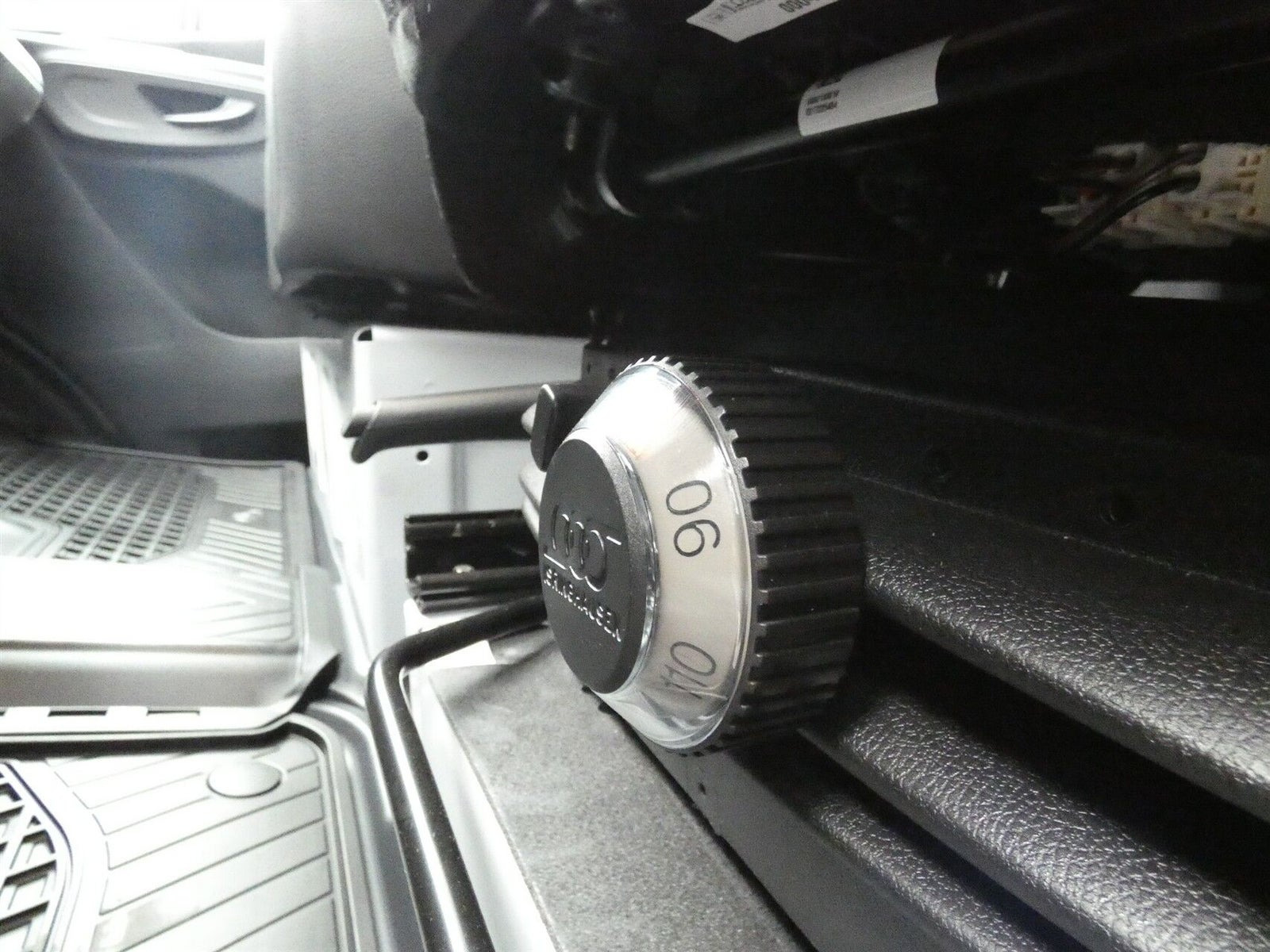 Hvid Mercedes Sprinter 317 fra 2026