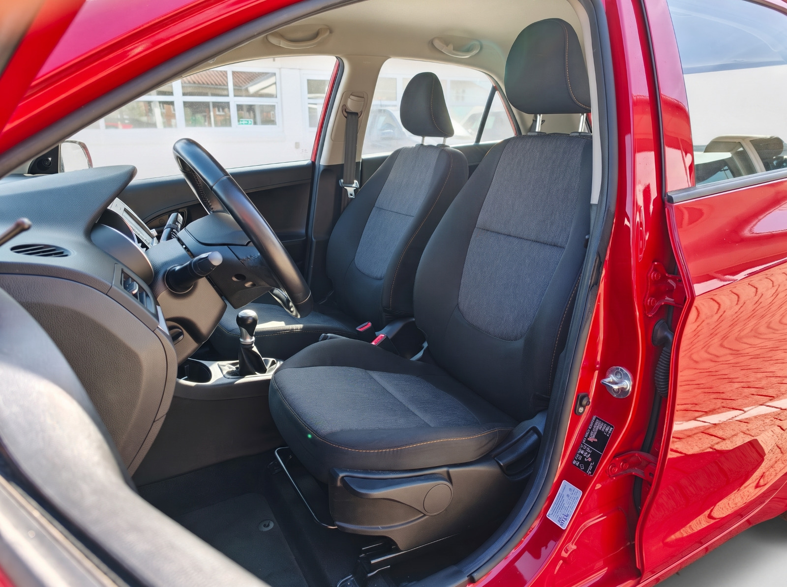 Rød Kia Picanto fra 2016