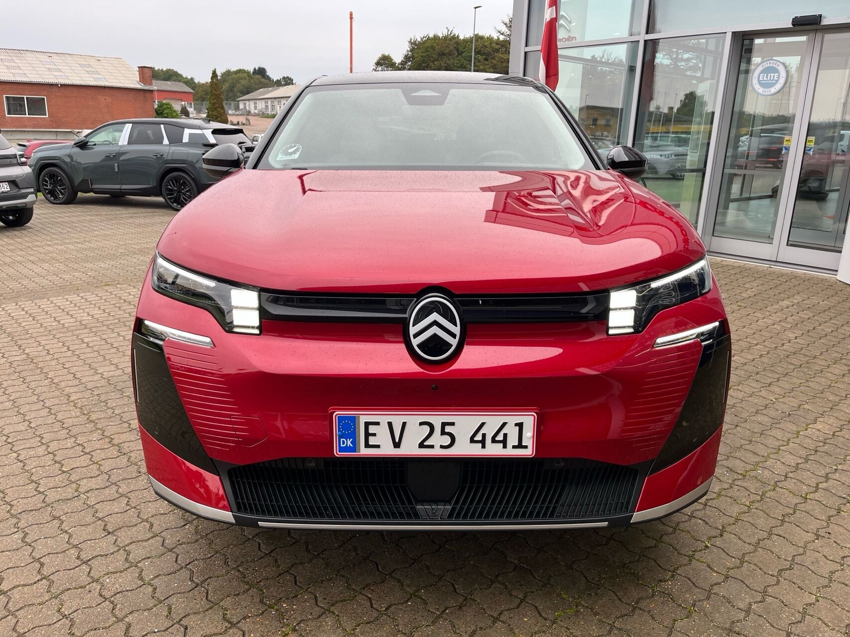 Rød Citroën ë-C5 Aircross fra 2026