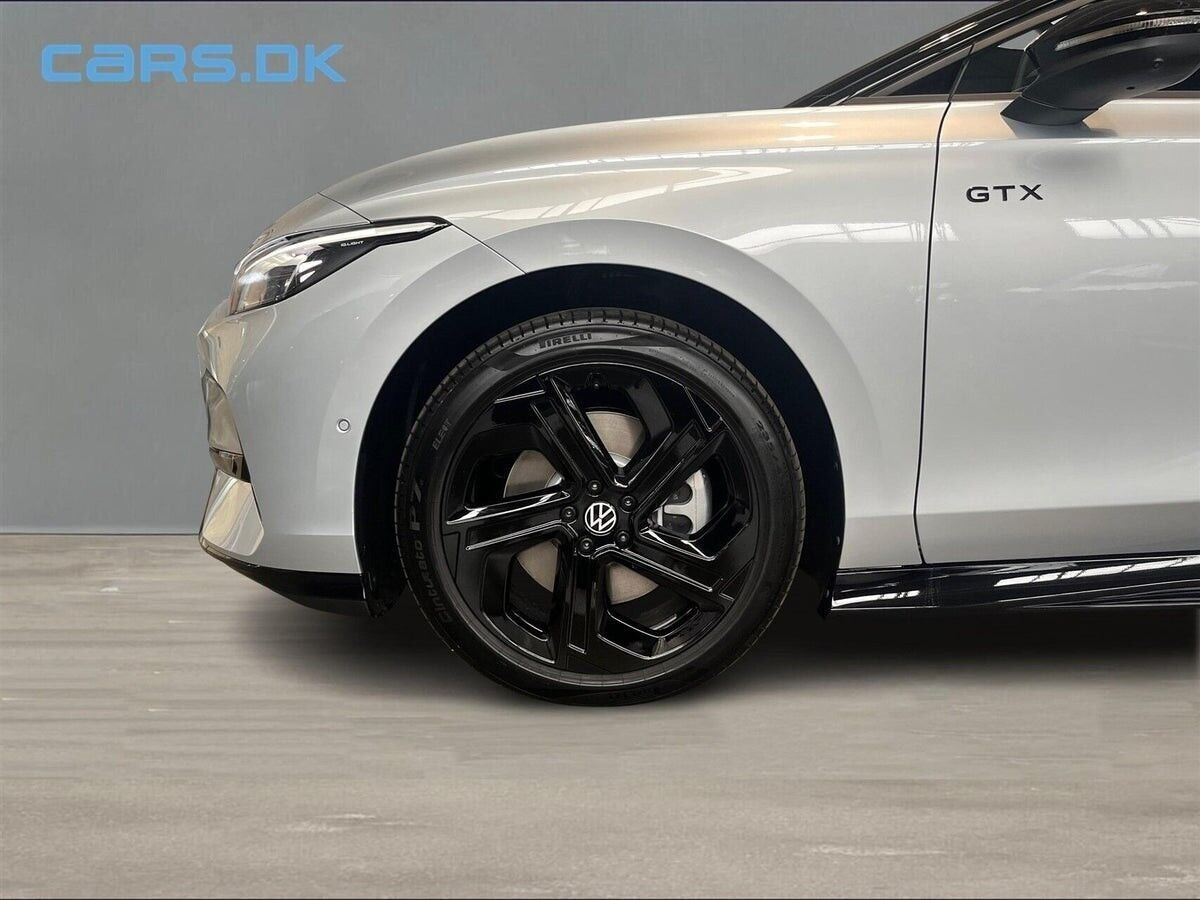 Sølv VW ID.7 fra 2026