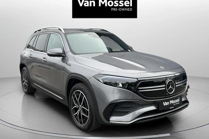 Grå Mercedes EQB350 fra 2022