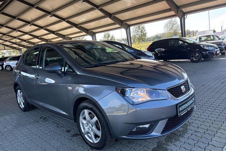 Grå Seat Ibiza fra 2015