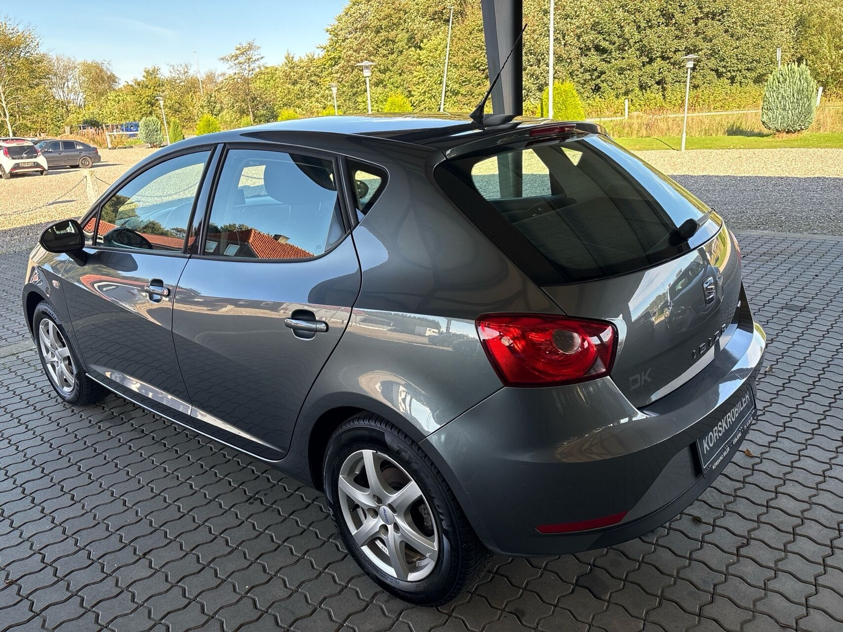 Grå Seat Ibiza fra 2015