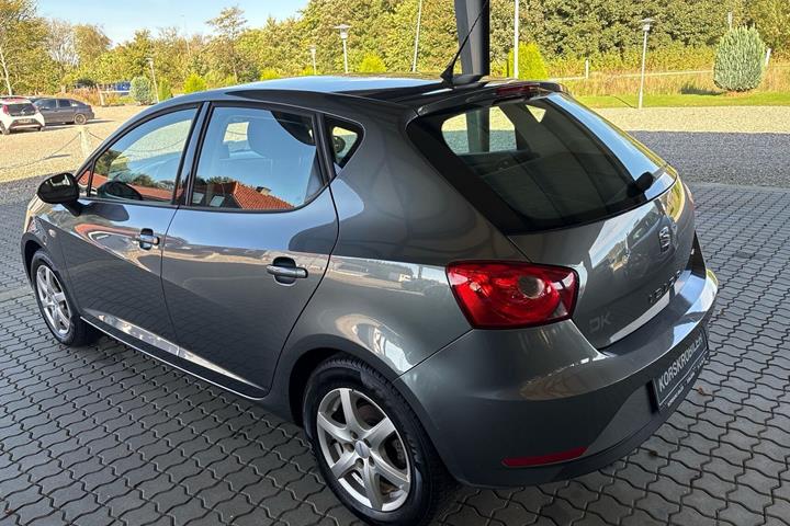 Grå Seat Ibiza fra 2015
