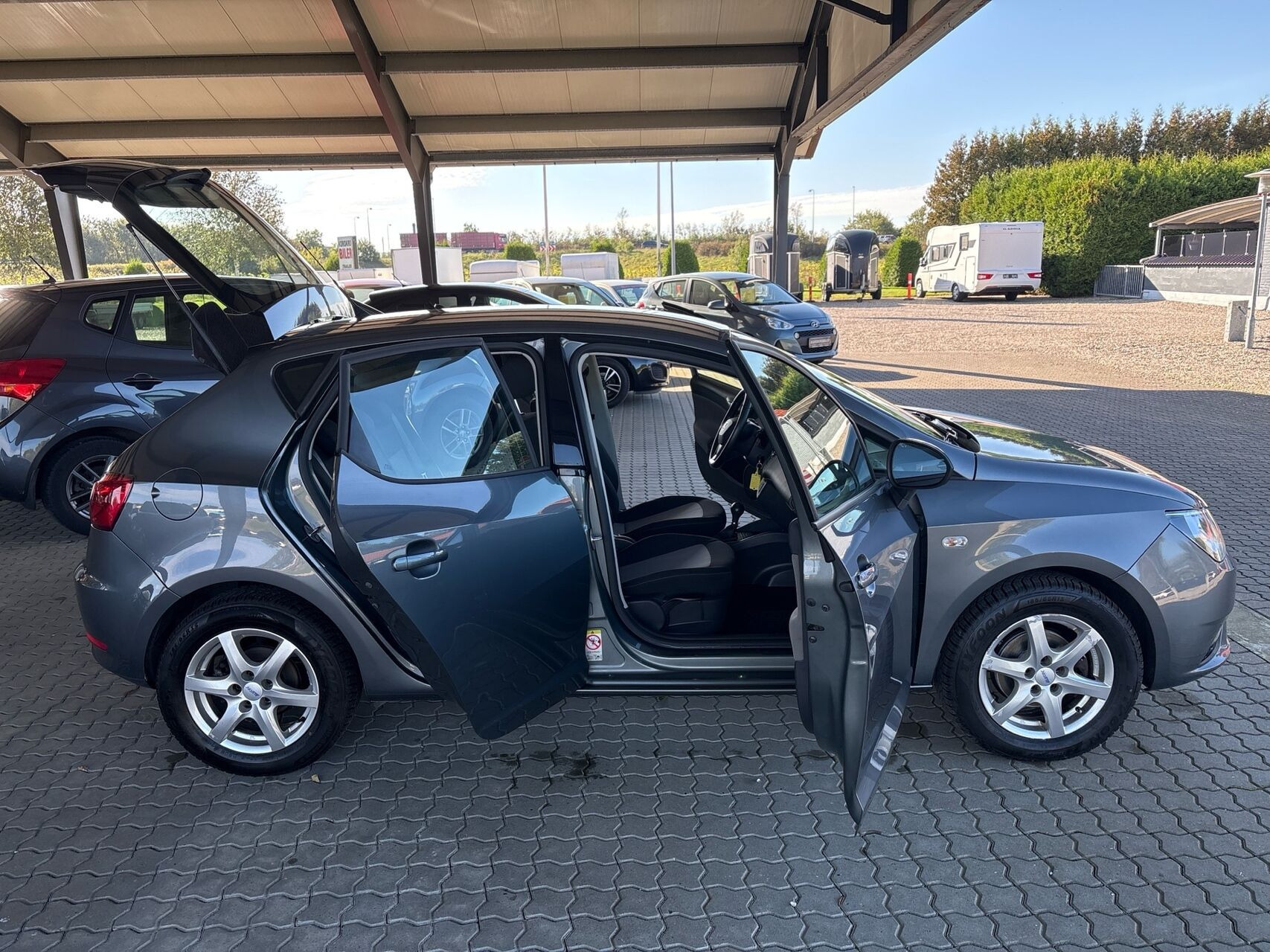 Grå Seat Ibiza fra 2015