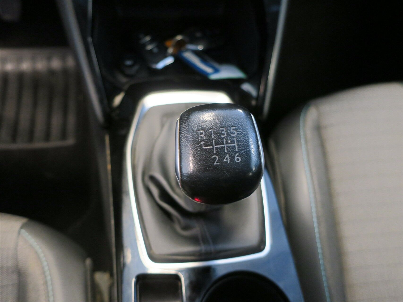 Hvid Peugeot 208 fra 2020