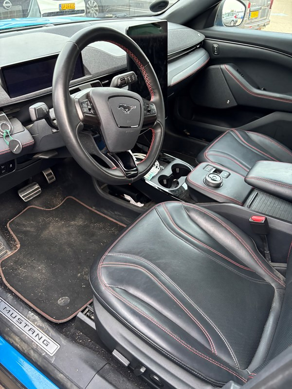 undefined Ford Mustang fra 2023