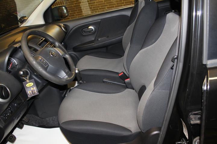 Sort Nissan Note fra 2011