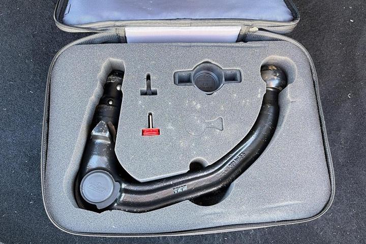 Hvid Tesla Model 3 fra 2021