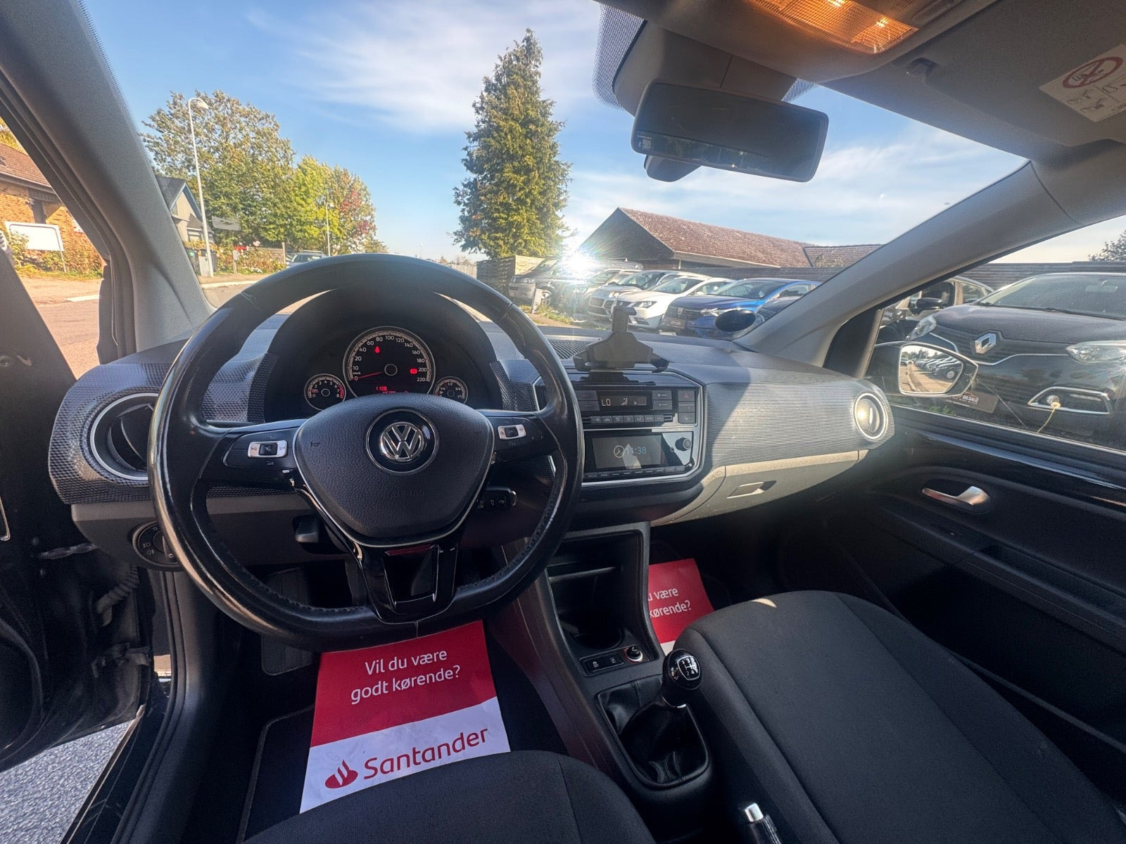 Sort VW UP! fra 2017