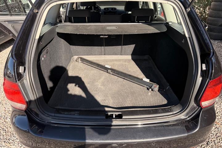 Sort VW Golf VI fra 2011