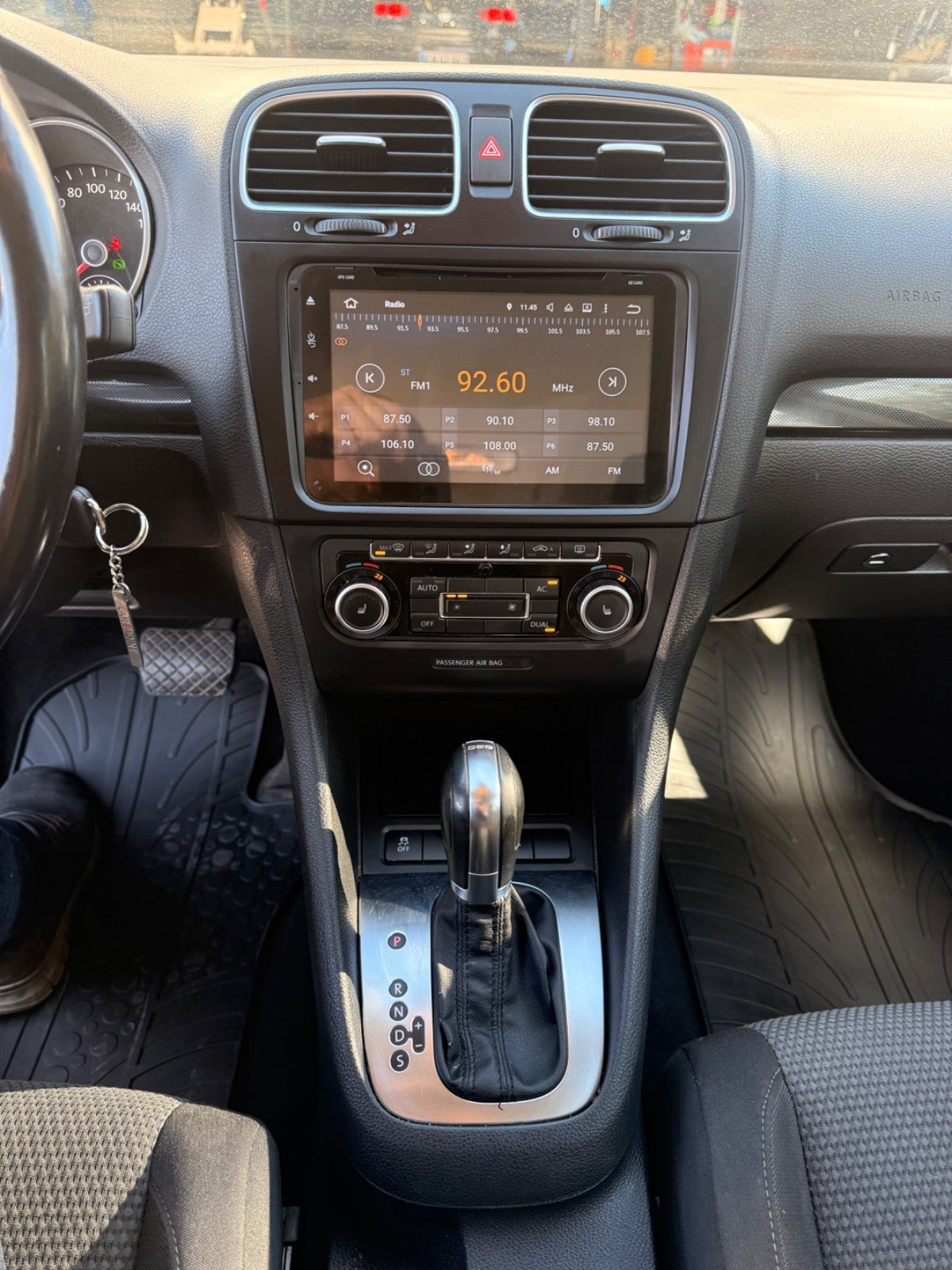 Sort VW Golf VI fra 2011