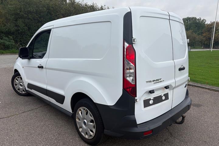 Hvid Ford Transit Connect fra 2017