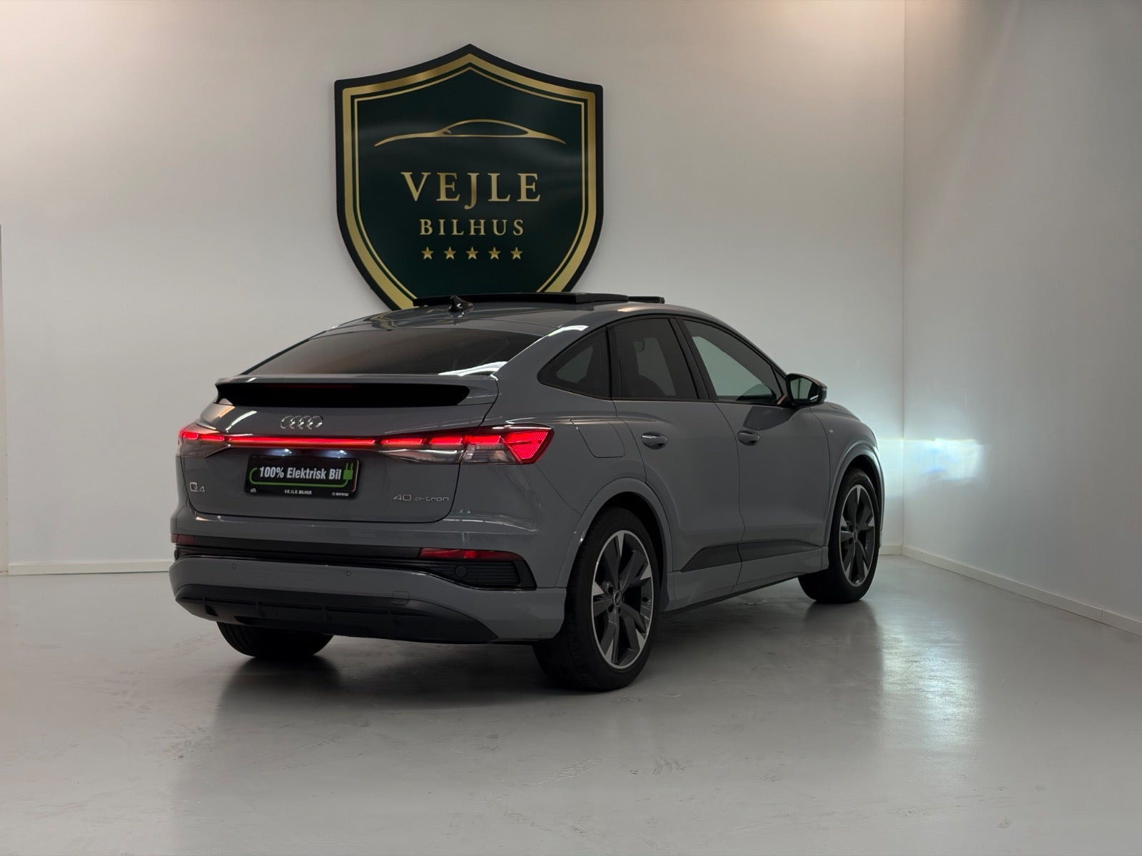 Grøn Audi Q4 e-tron fra 2022