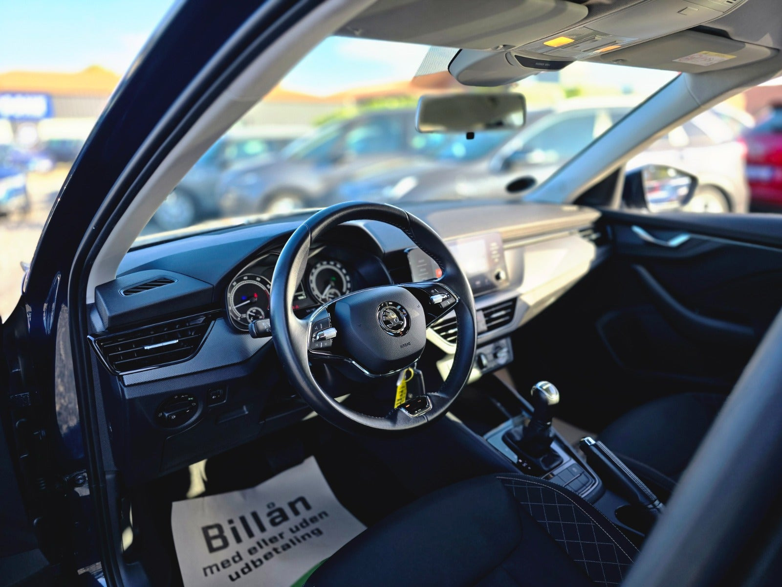 Blå Skoda Kamiq fra 2021