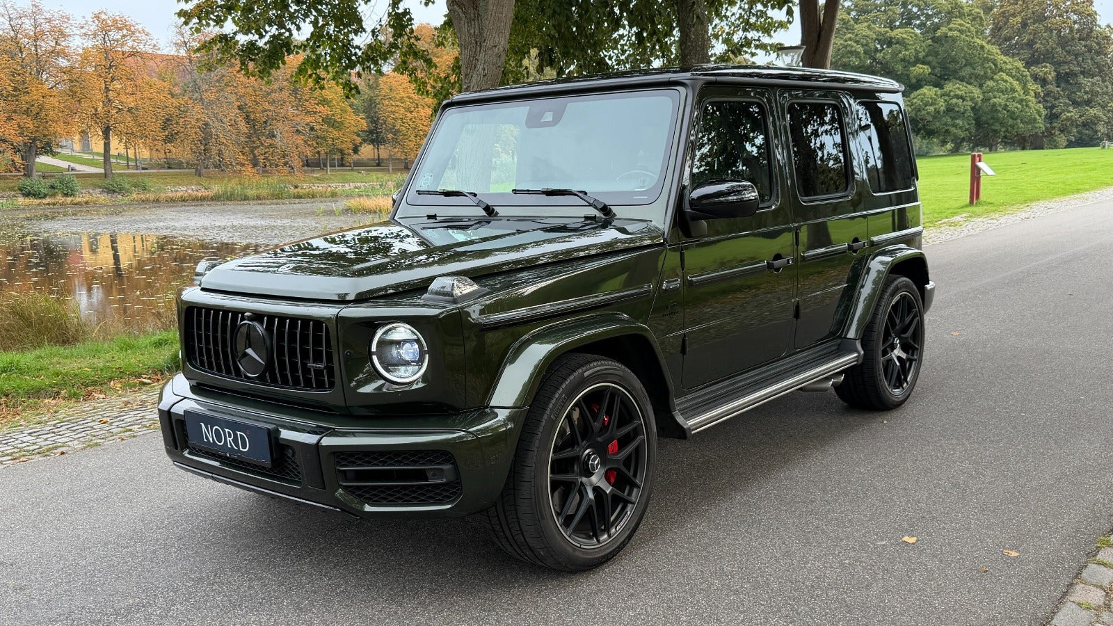 Grøn Mercedes G63 fra 2021