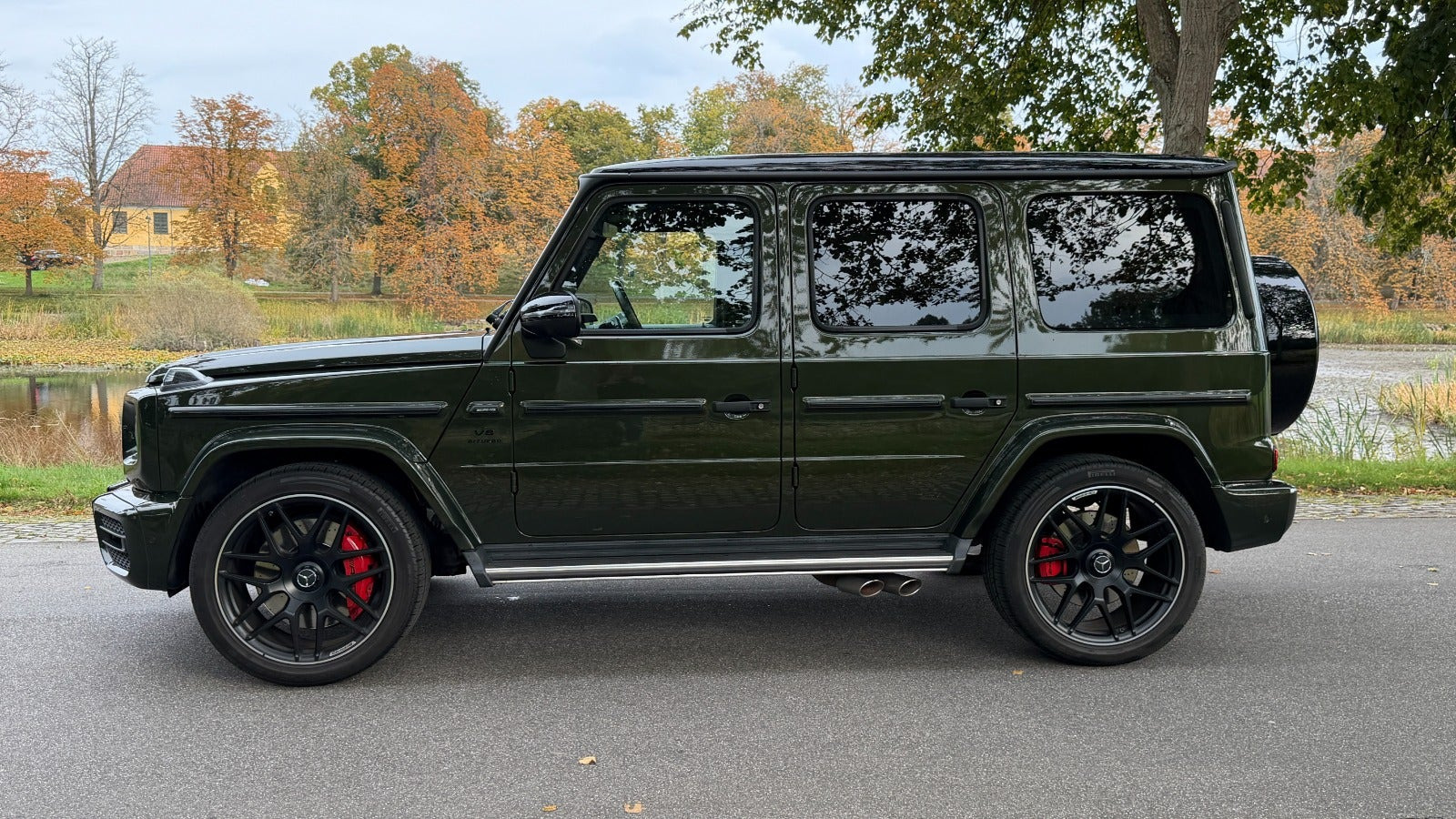Grøn Mercedes G63 fra 2021