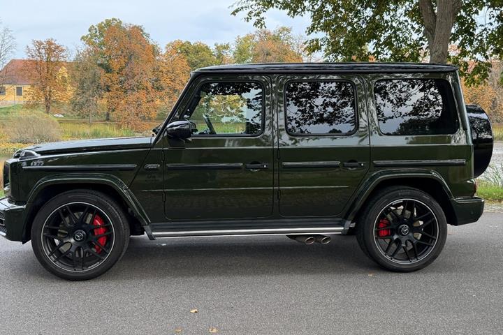 Grøn Mercedes G63 fra 2021