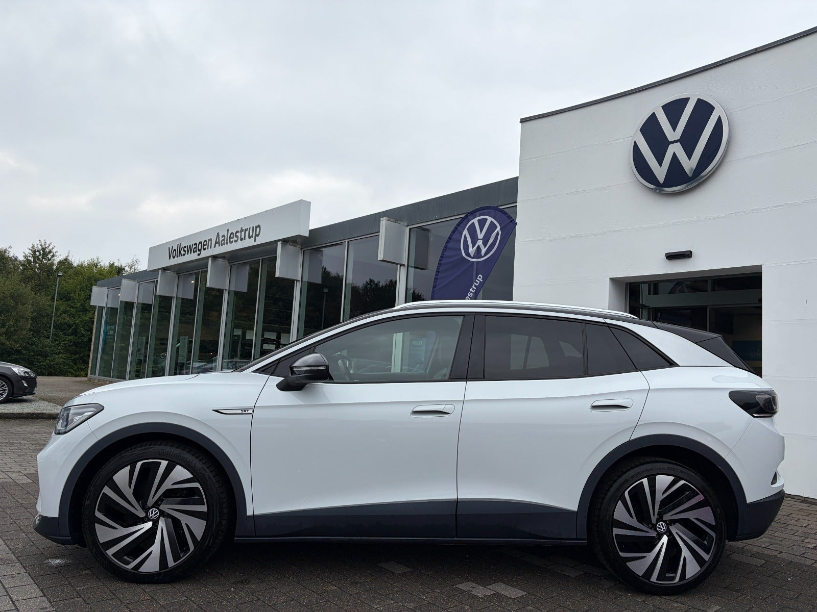 Grå VW ID.4 fra 2021