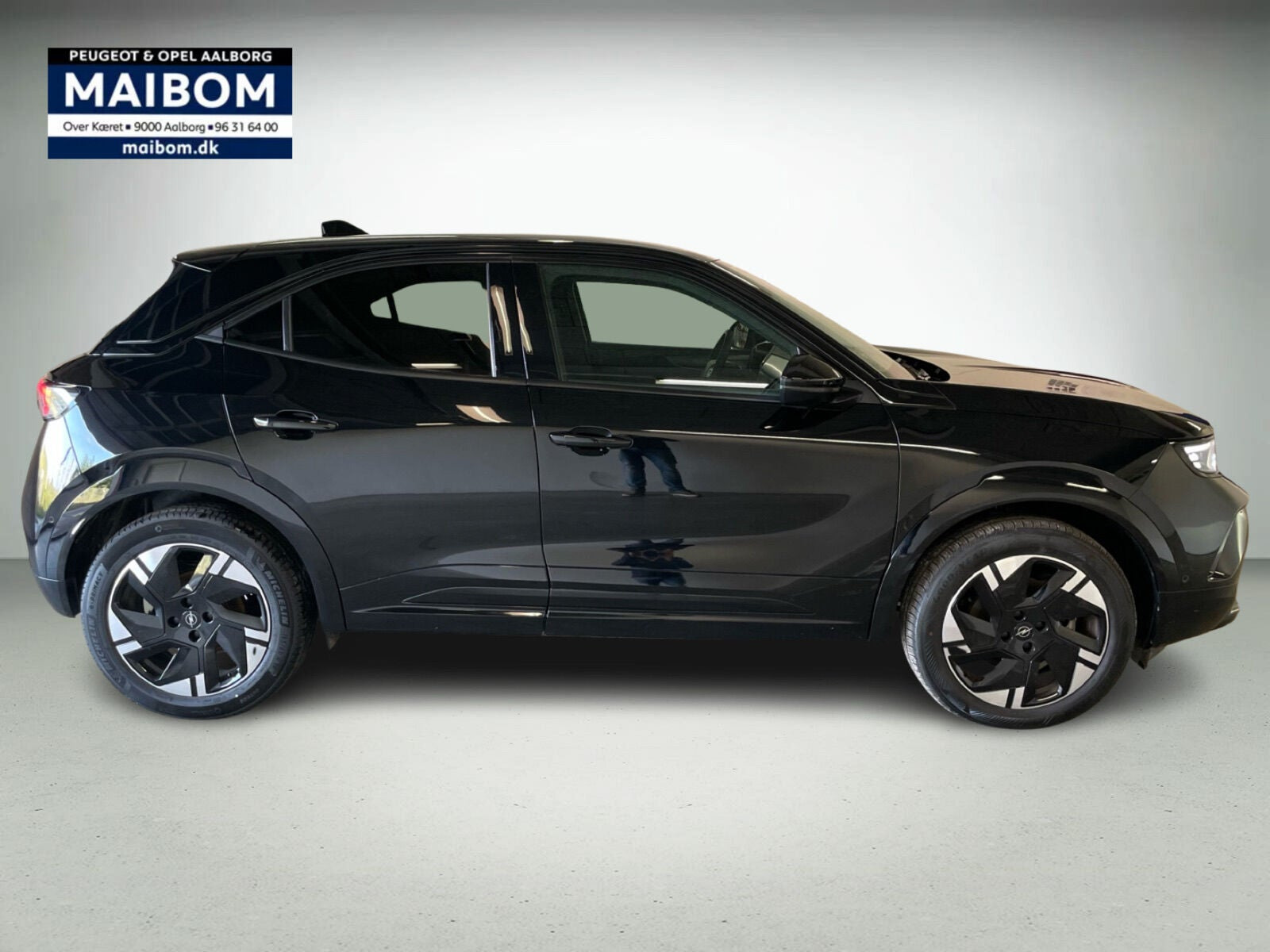 Sort Opel Mokka-e fra 2025