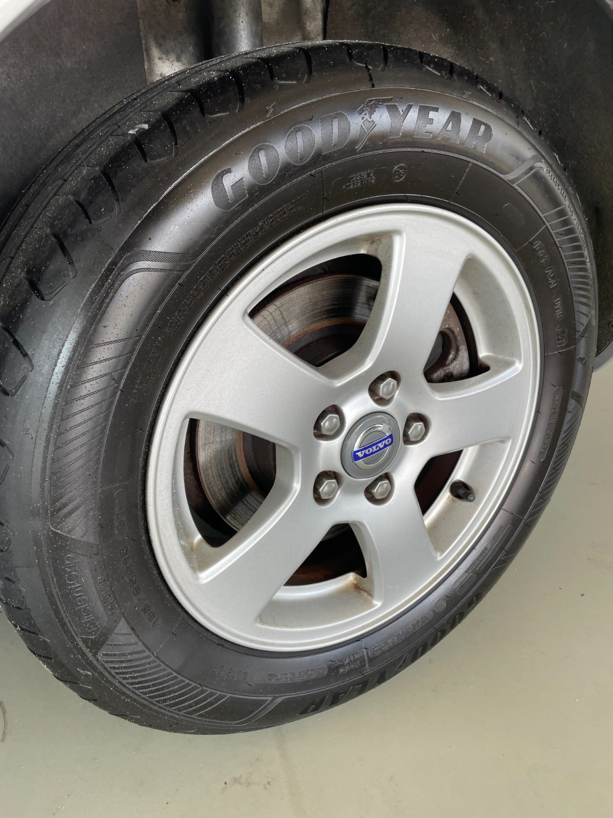 Sølv Volvo S40 fra 2010
