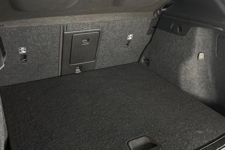 Sort Volvo XC40 fra 2022
