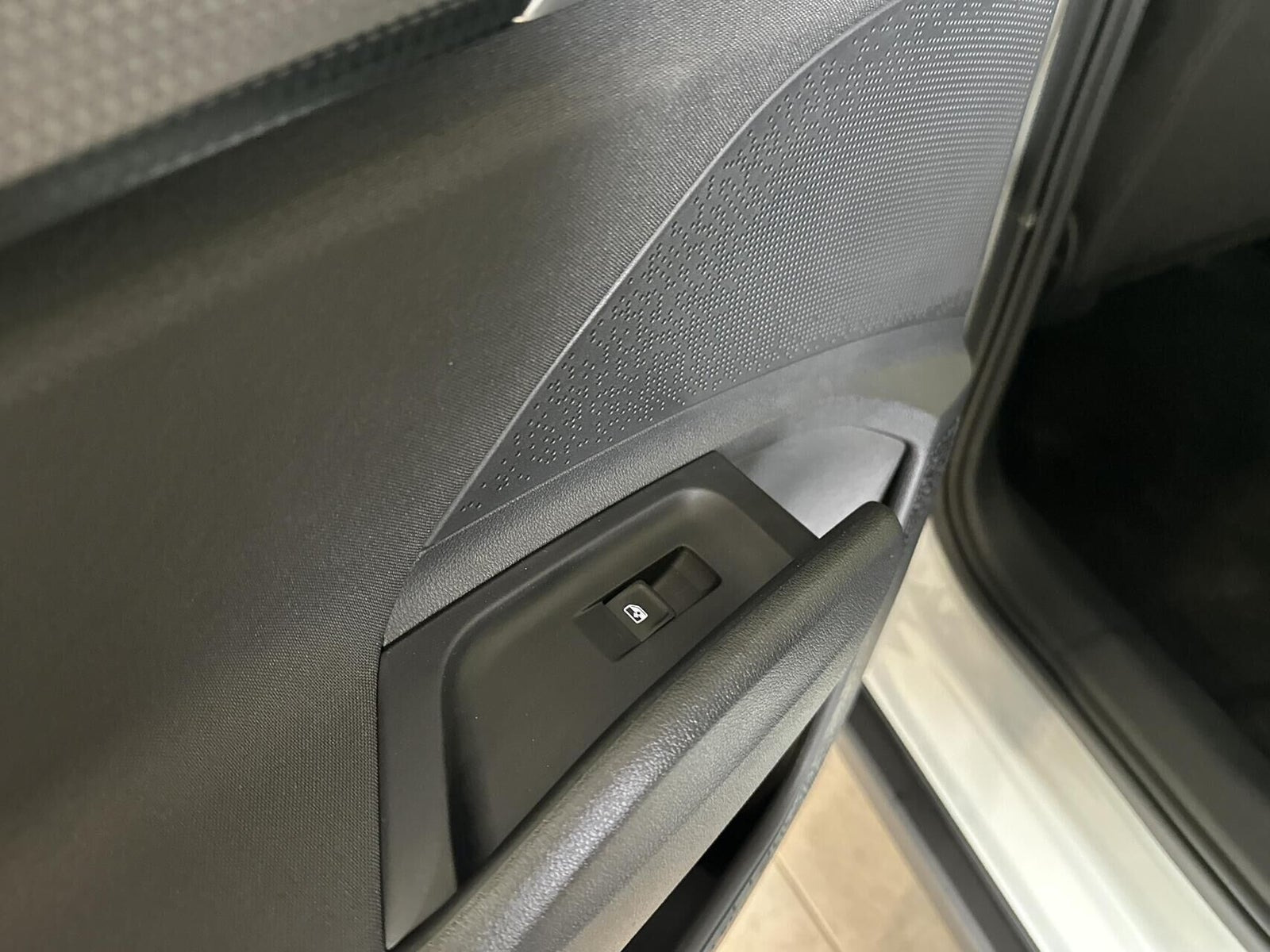 Hvid Skoda Elroq fra 2027