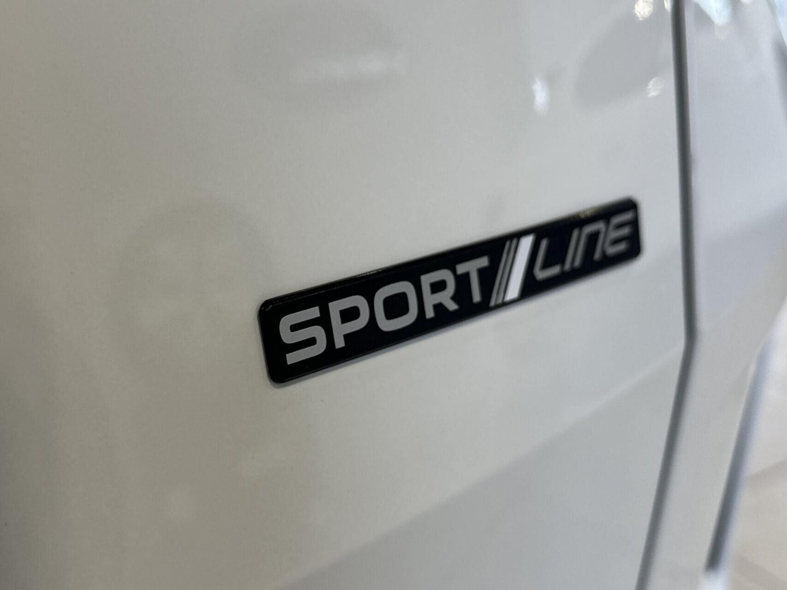 Hvid Skoda Elroq fra 2027