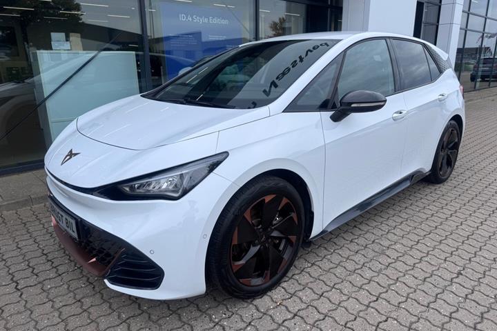 Hvid Cupra Born fra 2023