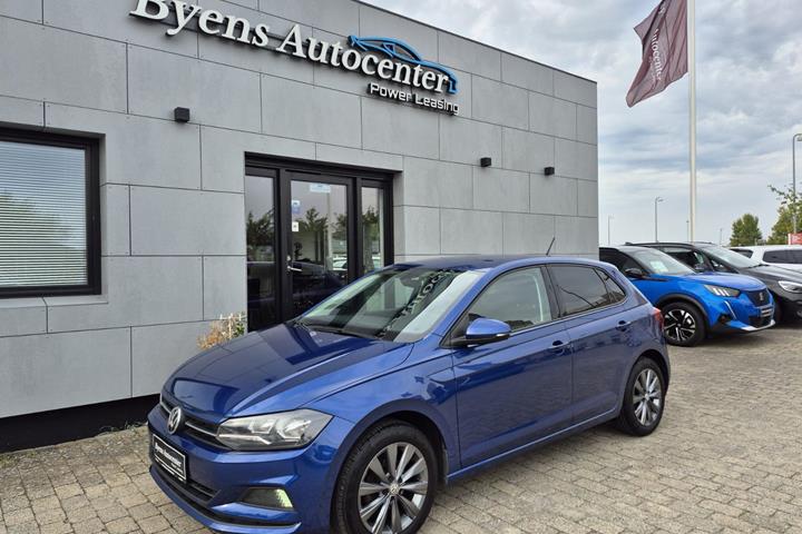 Blå VW Polo fra 2019